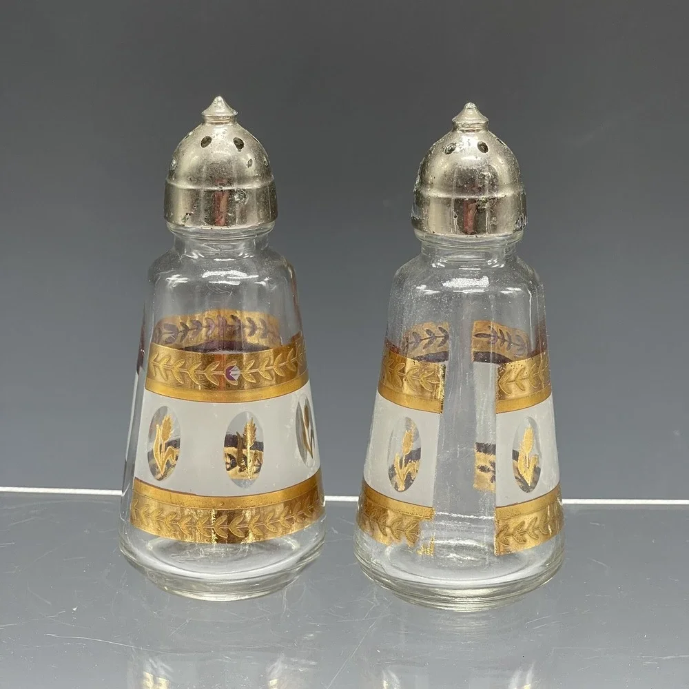 Vintage Hazel Atlas-Brockway Golden Foil Wheat‎ Salt & Pepper Set READ